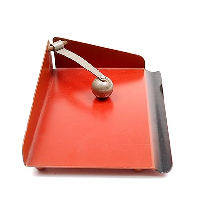 アンティークレタースケール バウハウス Marianne Brandt Botterweg Auctions Amsterdam > Brass Bauhaus paper holder with